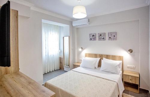 Nea Peramos Apartment | NATALIA PERAMOS