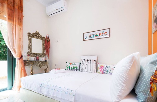 Malaxa Villa | Nature Treasure Villa