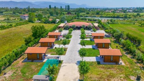 Lezhe Resort | Natyra e Ishullit -Resort-