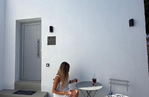 Galini Apartment | Naxian Roots
