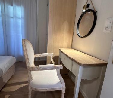 Ipsos Apartment | Neoclassical Residence By Dominoes Corfu