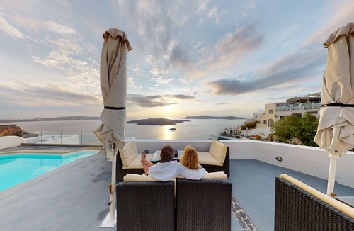 Fira House | Neoklassiko Koukouli Family room sea view