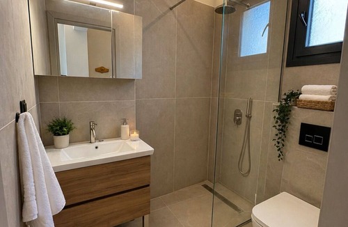 Nea Peramos Apartment | Nereus Luxury Stay