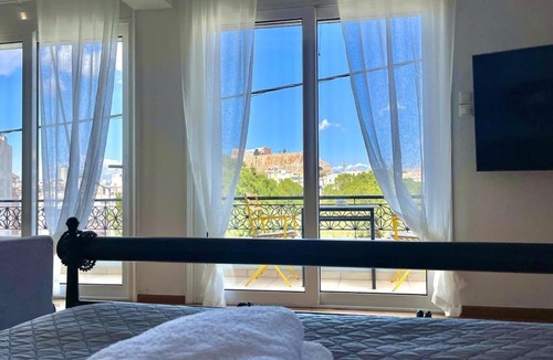 Mets Apartment | New! 1BR Acropolis View Gem in Pangrati
