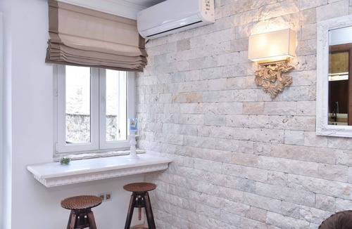 Old Town Apartment | NEW AND MODERN APT IN THE HEART OF HISTORIC CENTER/STEPS TO BEACH