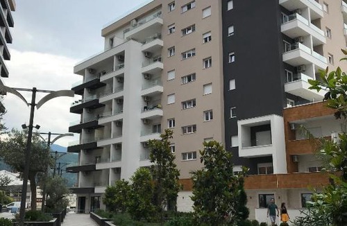 Bijeli do Apartment | New Apartment in Budva Center