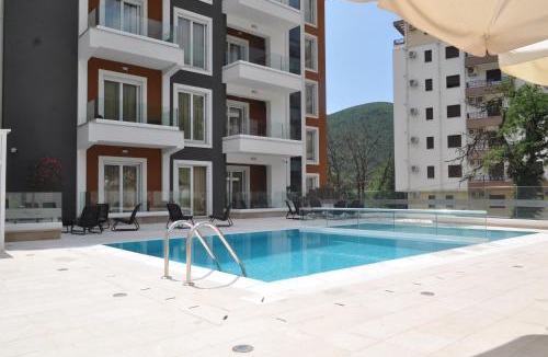 Podmaine Apartment | New Chill and Go Apartments