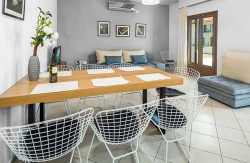 Kalpaki Villa | New Stylish Villa in a Quiet Location - Extensive Gardens, Private Pool and close to Sandy Beaches!