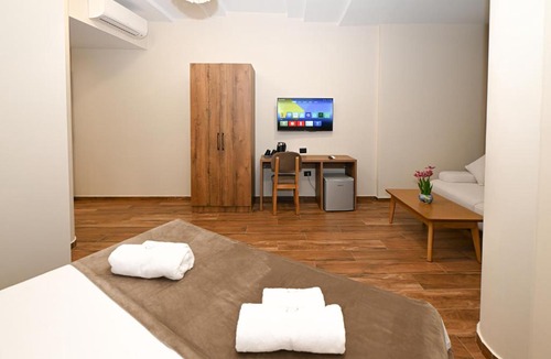 Dajt Hotel | New York G Hotel Dajt Tirana