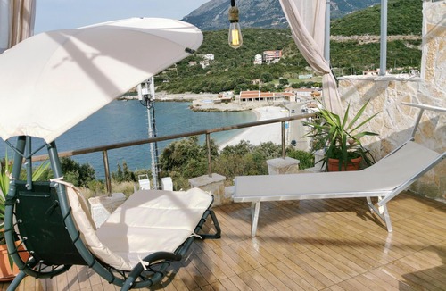 Utjeha Apartment | Nice apartment in Utjeha with sauna