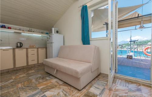 Utjeha Apartment | Nice Apartment In Utjeha With Sauna