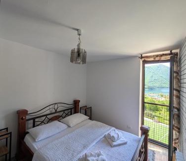 Pluzine Apartment | NiceOneLakeView