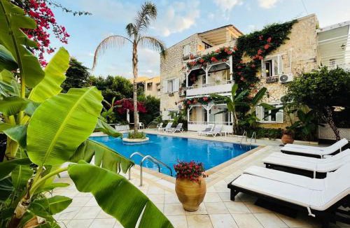 Acharavi Apartment | Nicoll Apartments