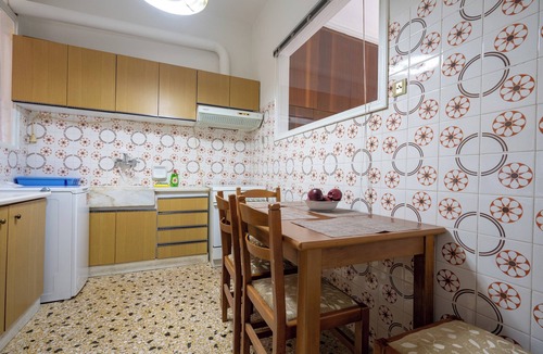 Nikaia-Agios Ioannis Rentis Apartment | Nikaia One-Bedroom Comfort for 4 by ΜΡS