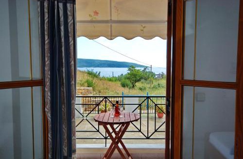Kalamakia Apartment | NIKIS ROOMS