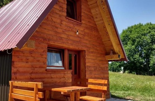 Virak House | Nikitovic house