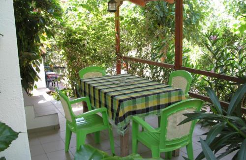 Kakovatos House | NIKOS