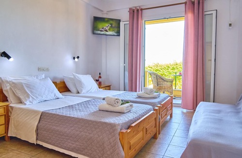 Apraos Apartment | Nikos Kalamaki Corfu Apartment 7
