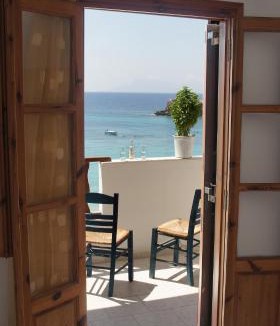 Lefkos Apartment | Nikos Studios