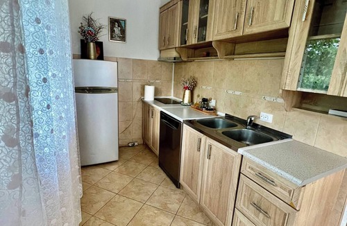 Karuc Apartment | Nina House – Charming Apartment, Prevlaka