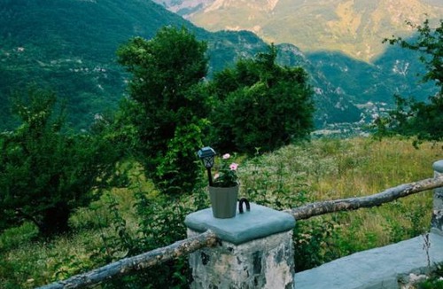Shale House | Nini Guesthouse Theth