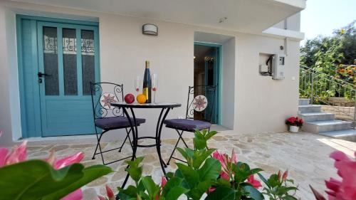 Vathy House | NIOS Luxury House & Studio