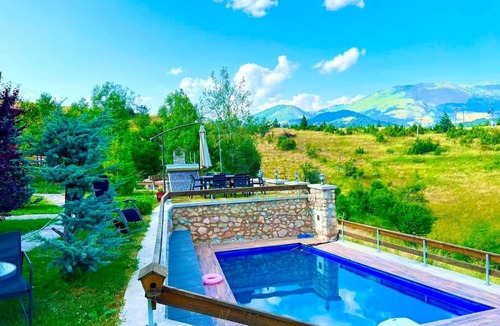 Pejë House | nKulle