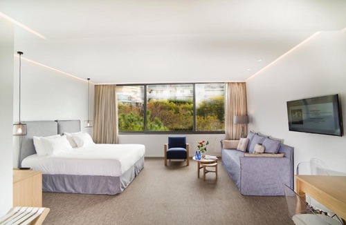 Koukaki Hotel | NLH FIX | Neighborhood Lifestyle Hotels