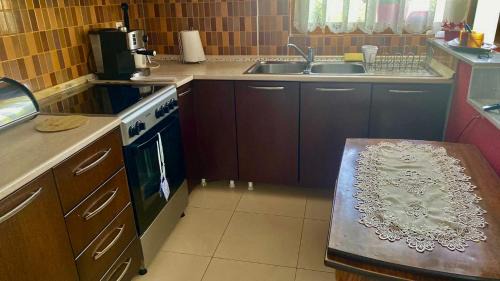 Lazarat House | no this