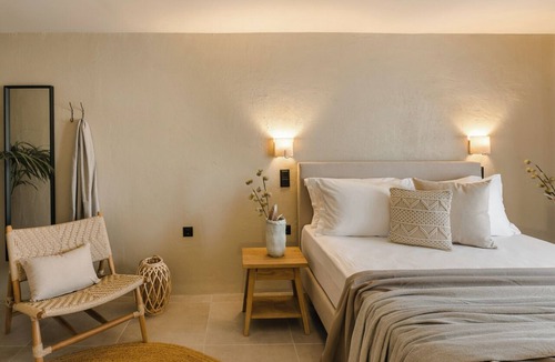 Lixouri Hotel | Nomāde Agora - Luxury Suites in Lixouri