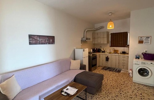Spata-Artemida Apartment | OCEAN VISTA Beachfront Apartment Near Airport-B2