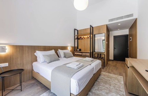 Shkoder County Bed & Breakfast | Odat n`Bogë | Room 3 - Mali by PikHost