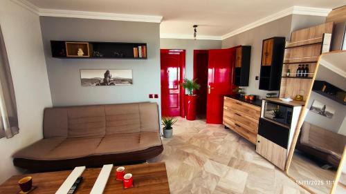 Asprovalta Apartment | ODYSSEA Studios