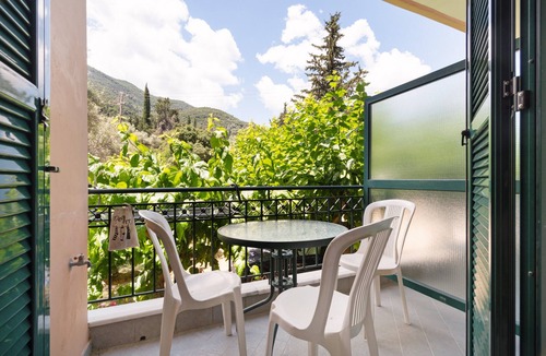 Nikiana Apartment | Odysseia Apartment 2 - 2 Min Walk to Beach, 2 Adults, Terrace, Wi-Fi & AC