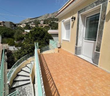 Vrontados Apartment | Odysseus