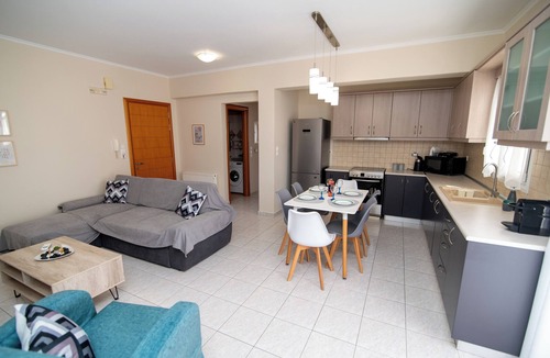 Kos Town Apartment | Ohana - 10 min to Beach