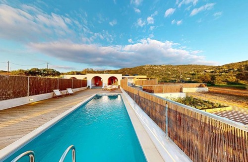 Archangelos Villa | Okto