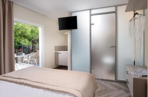 Neos Marmaras Apartment | Olenia Luxury Apartments 1