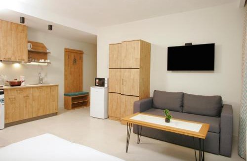 Keramoti Apartment | Oliva Suites