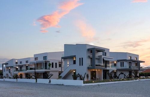 Paralia Ofryniou Apartment | Olive Garden Residential Complex