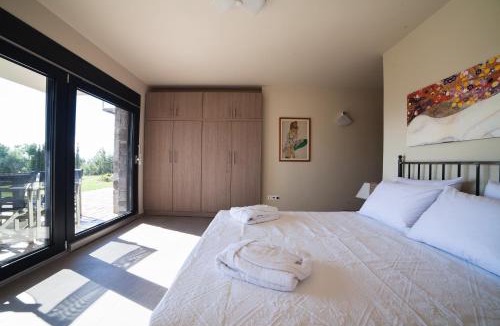 Elia Villa | Olivia Estate Villa with Private Swimming Pool