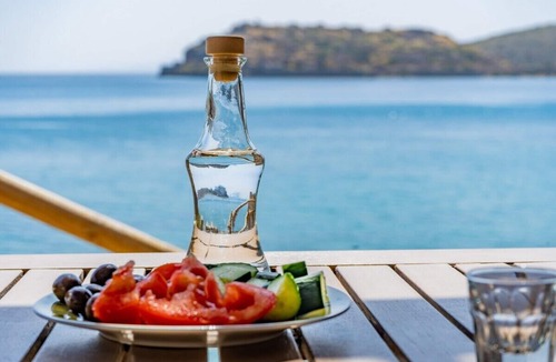 Plaka Cottage | OLOUS: Spacy 1 Studio Plaka Beach Cottage