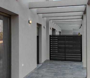 Pyrgos House | Olympic Flame Suites