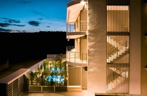 Olynthos Apartment | Olynthus Luxury Rooms & Suites