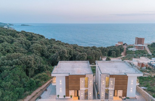 Bar Villa | Omena Luxury Villas - 3 Bedroom Villa with Pool & Sea View - Utjeha