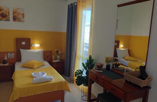 Kavos Apartment | on the STRIP-Studio 2