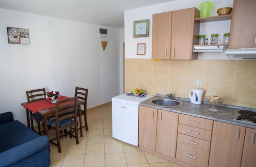 Lepetane Apartment | One Bedroom Apartment with Sea View 1