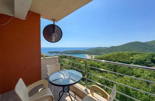 Prijevor Apartment | One-bedroom Apart, with panoramic view, Prijevor