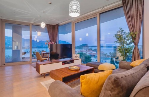 Gospostina Apartment | One bedroom apartment-Sea&Old Town view