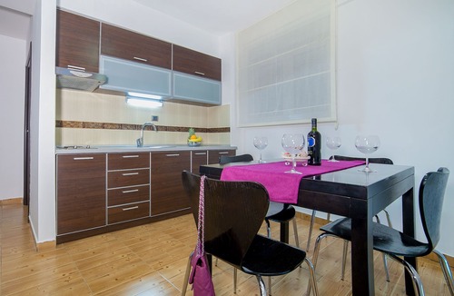 Przno Apartment | One Bedroom Apartment with Sea View